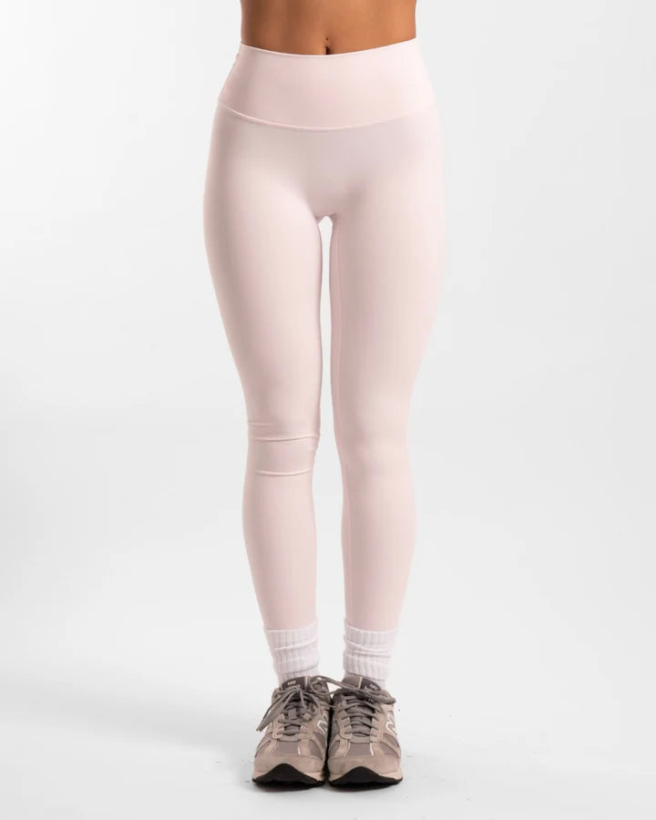Elevate Leggings - (Invisible Scrunch)